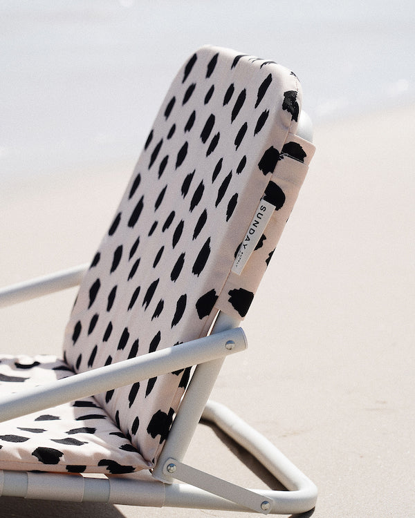 Black Sands Beach Chair