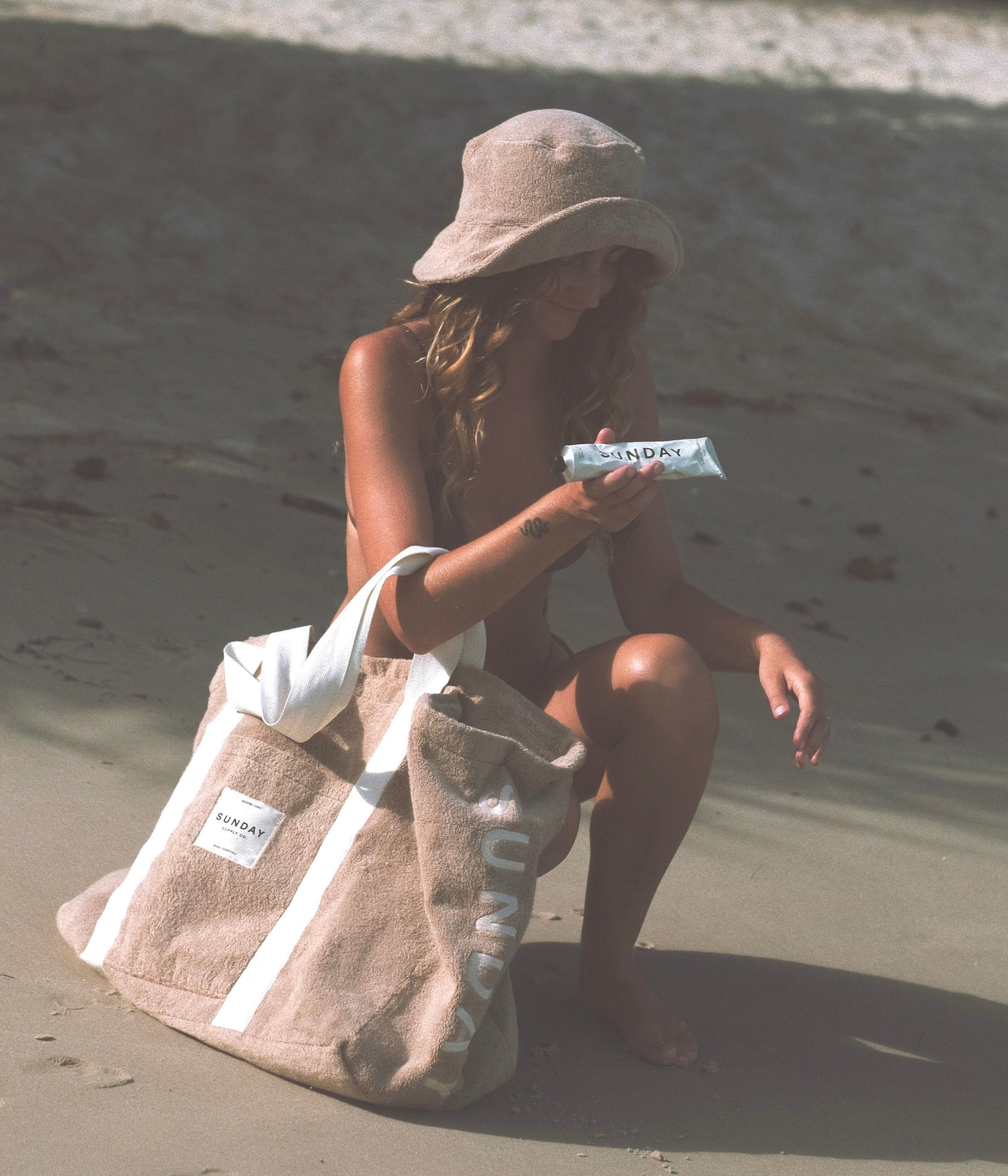 Husk Mesh, Beach Tote Bag